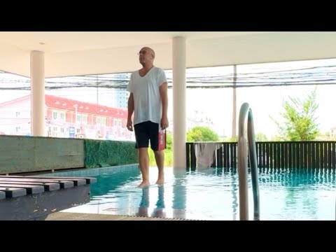 تقدر تمشي ع الميه؟ طبعا يعم مش اسكندراني ؟ walking on water