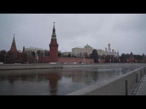 مسيرة إسرائيلية تستهدف سيارة في محيط بلدة حوش السيد علي بالبقاع شرقي لبنان